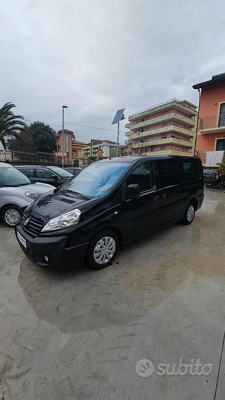 Usata Fiat Scudo Family 135 CV (99 kW) 2011 Nero Furgone