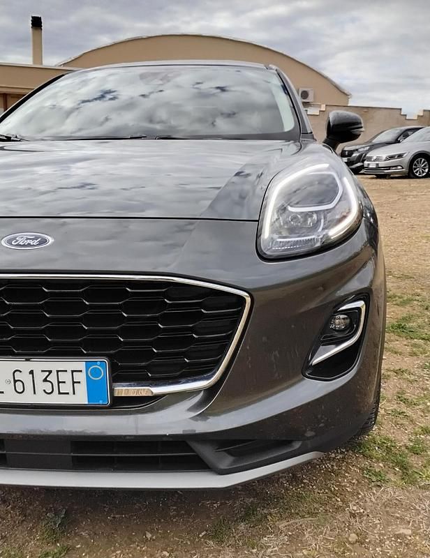 Usata Ford Puma Titanium X 125 CV (91 kW) 2022 Grigio SUV