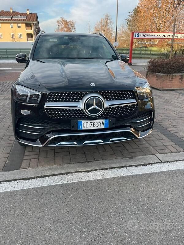 Nero Usata 2021 Mercedes GLE300 Premium SUV | 50.000 € (Ottimo prezzo) - Immagine 1/4