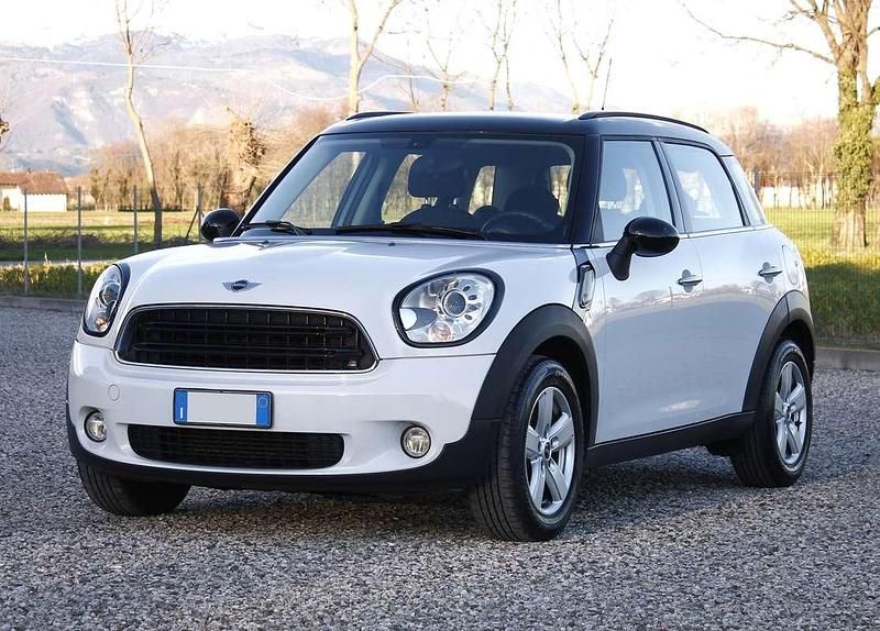 Usata Mini Cooper D Countryman 111 CV (81 kW) 2014 Bianco SUV