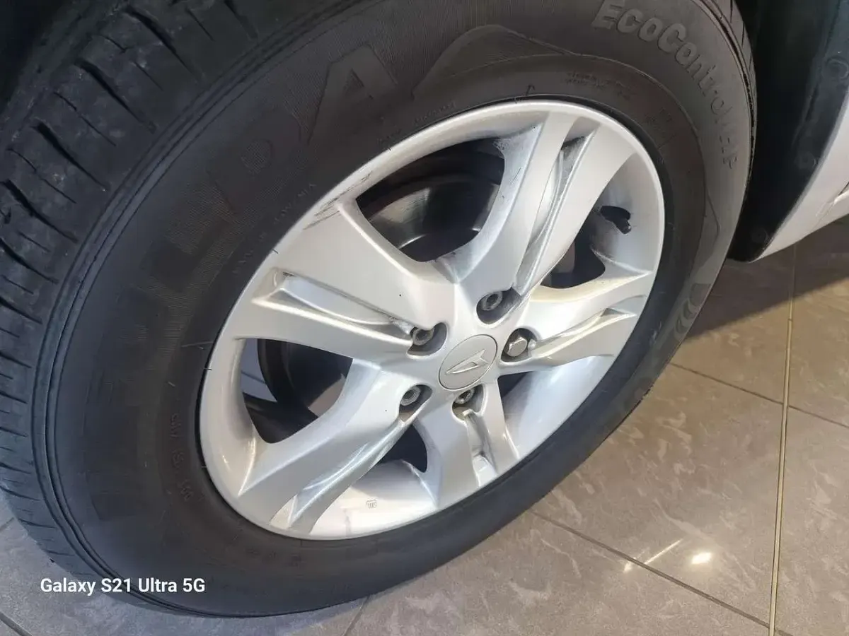 Usata Daihatsu Terios 102 CV (75 kW) 2011 Argento SUV