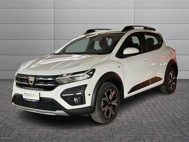 Usata Dacia Sandero Comfort 101 CV (74 kW) 2022 Giallo Utilitaria