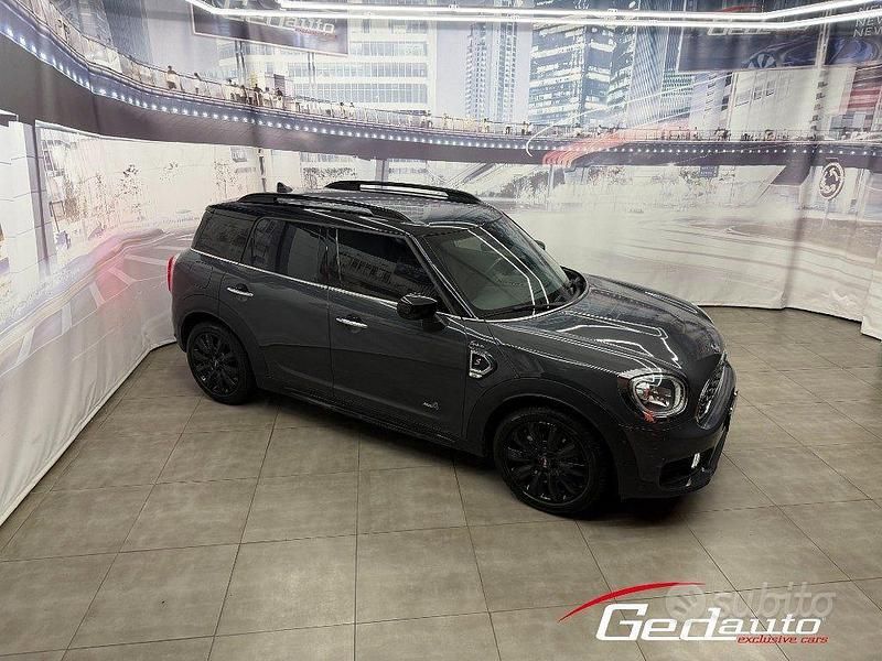 Usata Mini Cooper SD Countryman Hype 190 CV (139 kW) 2020 Grigio SUV