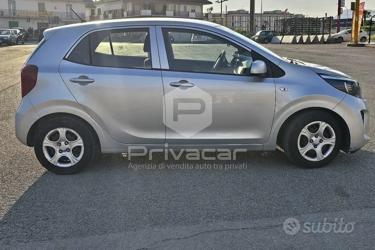 Usata Kia Picanto Active 67 CV (49 kW) 2020 Grigio Utilitaria