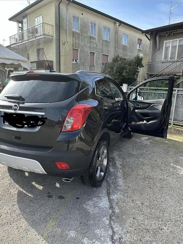 Usata Opel Mokka 140 CV (102 kW) 2014 SUV