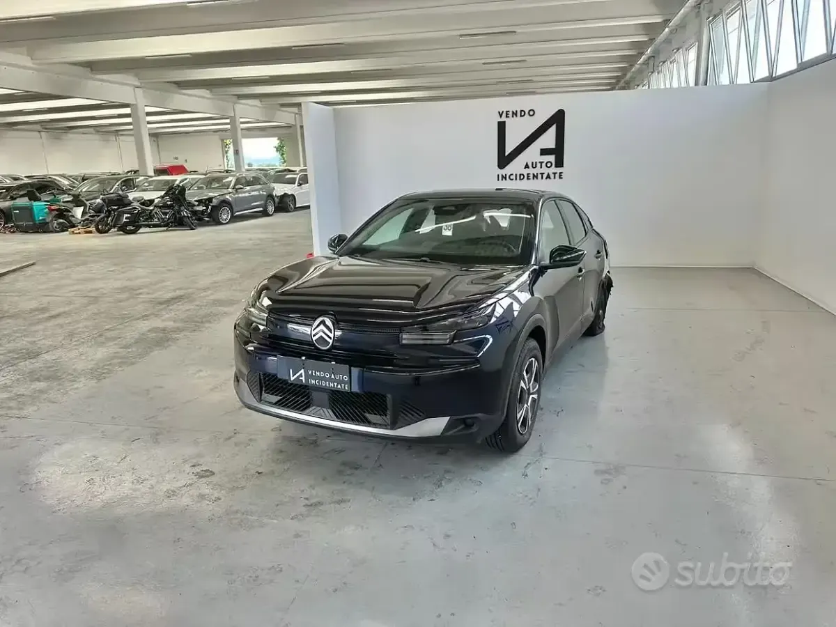 Nuova Citroën C4 101 CV (74 kW) 2025 Nero SUV