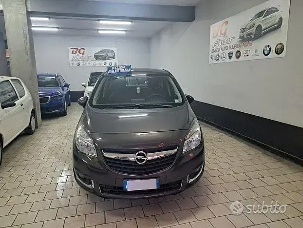 Usata Opel Meriva 110 CV (80 kW) 2014 Nero Monovolume