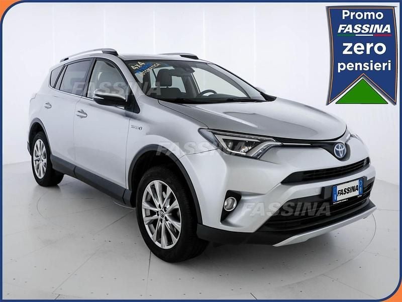 Argento Usata 2017 Toyota RAV4 Hybrid Lounge SUV | 18.600 € (Buon prezzo) - Immagine 1/4