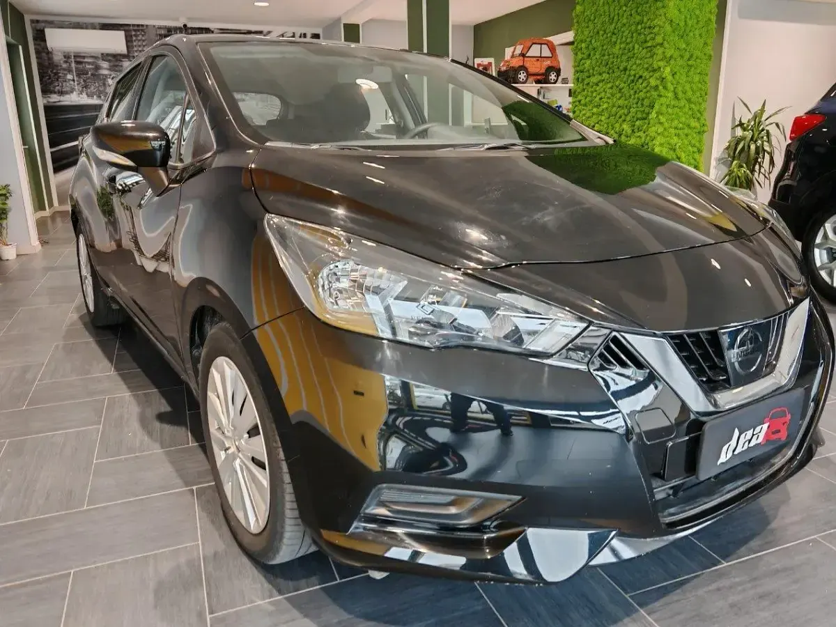 Usata Nissan Micra Acenta 92 CV (67 kW) 2021 Viola Utilitaria