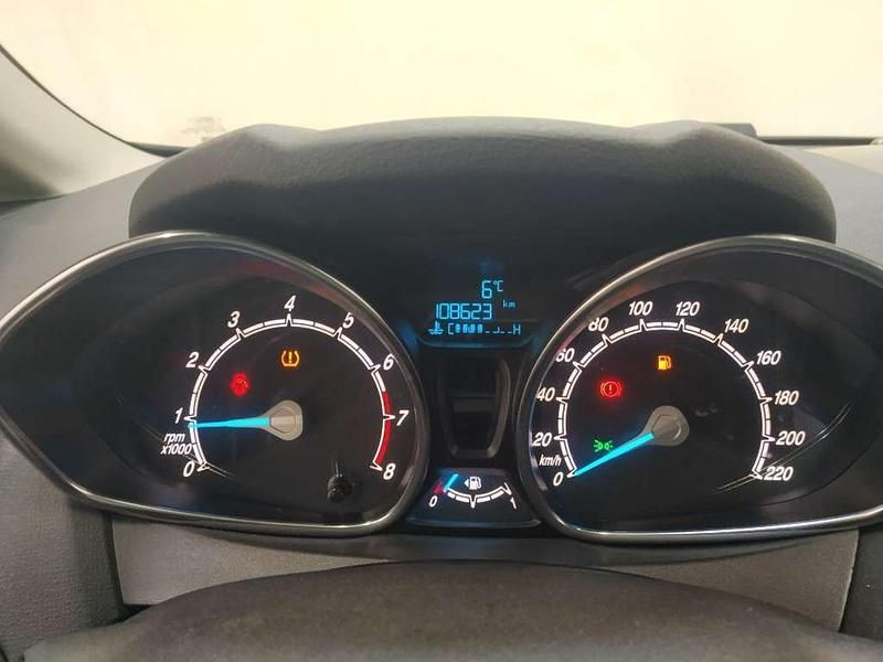 Usata Ford Fiesta 80 CV (58 kW) 2016 Nero Utilitaria