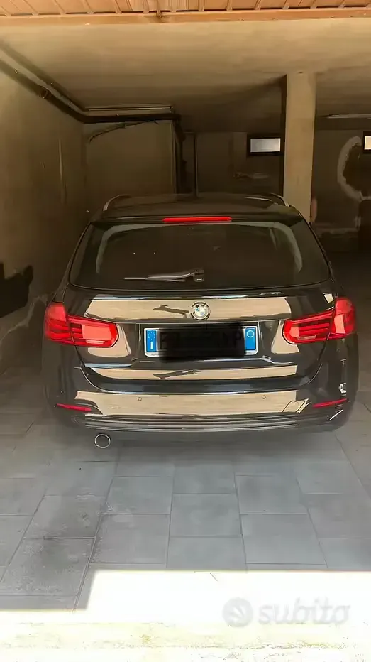 Usata BMW 318 Sport Line 150 CV (110 kW) 2016 Nero Station wagon