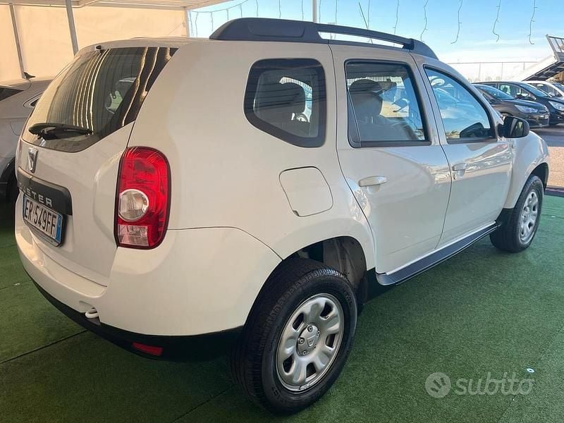 Usata Dacia Duster 101 CV (74 kW) 2013 Bianco Station wagon