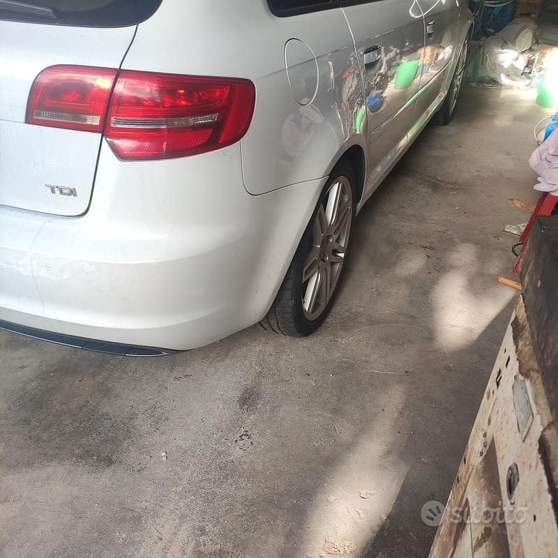 Usata Audi A3 S-Line 170 CV (125 kW) 2011 Utilitaria