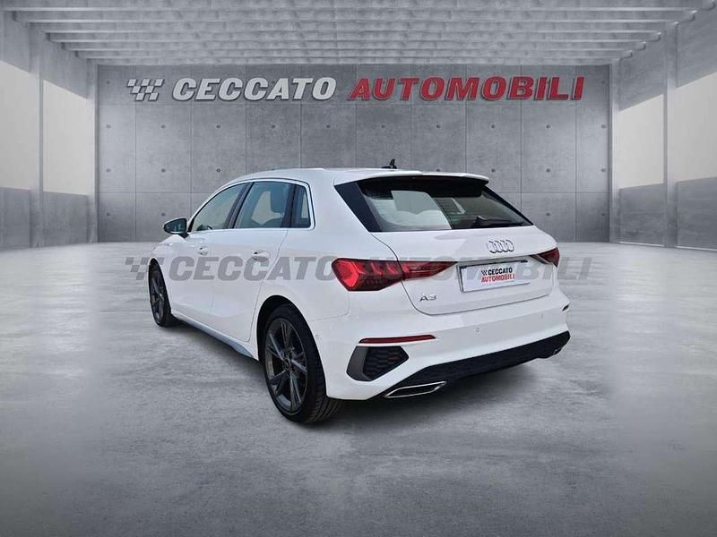 Usata Audi A3 Sportback S-Line 116 CV (85 kW) 2024 Bianco Utilitaria