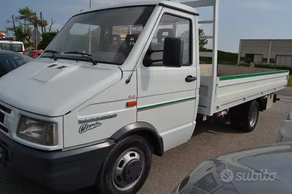 Usata Iveco Daily 103 CV (75 kW) 1997 Berlina