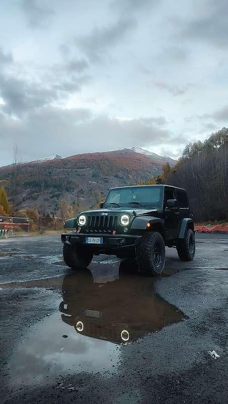 Nero Usata 2007 Jeep Wrangler SUV | 23.990 € (Molto cara) - Immagine 1/4