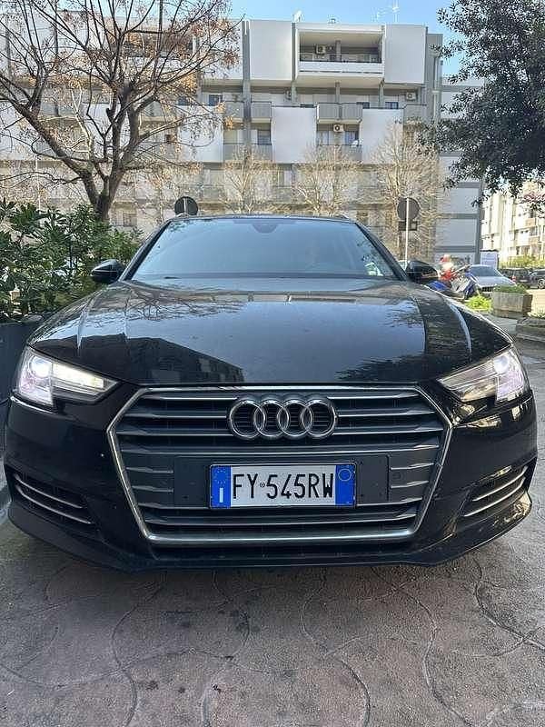 Usata Audi A4 Business Plus 150 CV (110 kW) 2017 Nero Station wagon