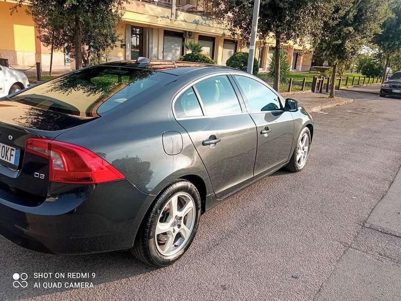 Usata Volvo S60 Momentum 136 CV (100 kW) 2012 Grigio Berlina