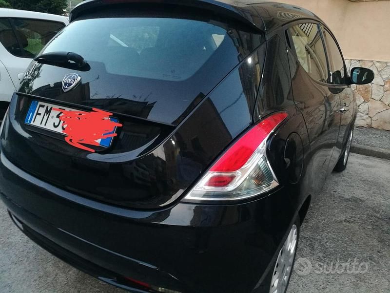Usata Lancia Ypsilon 2017 Nero Utilitaria