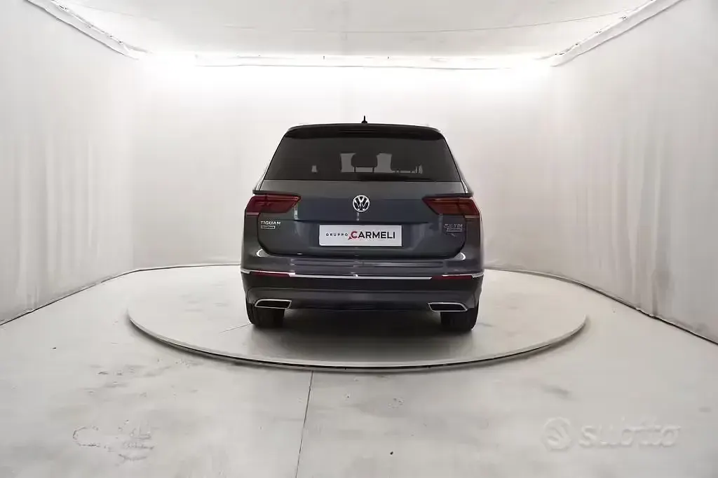 Usata VW Tiguan Allspace Advance 150 CV (110 kW) 2018 Platinum grey SUV