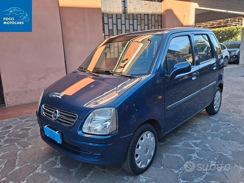 Usata Opel Agila Club 59 CV (43 kW) 2003 Blu Monovolume