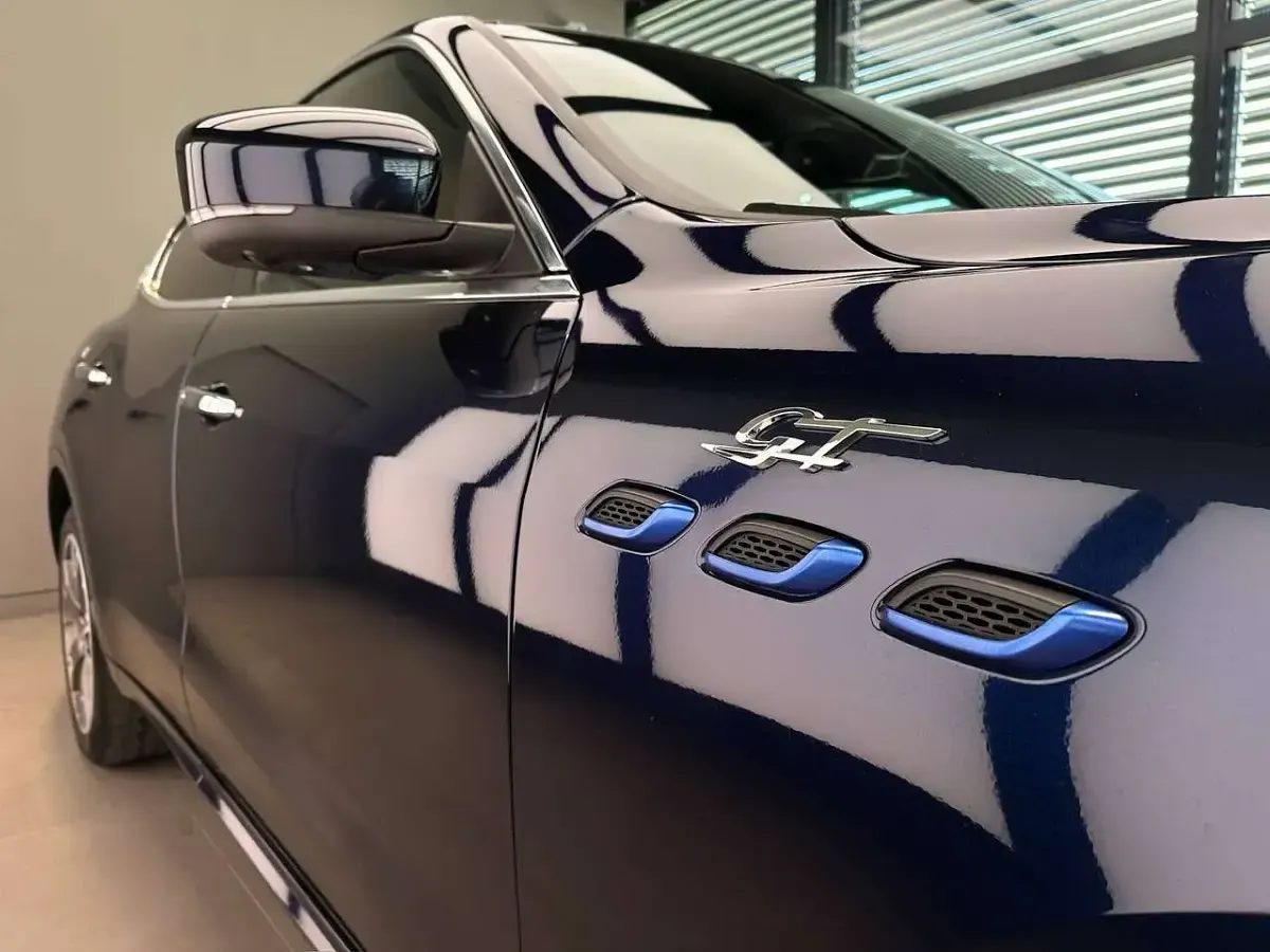 Usata Maserati Levante GT 330 CV (242 kW) 2022 Blu nobile SUV