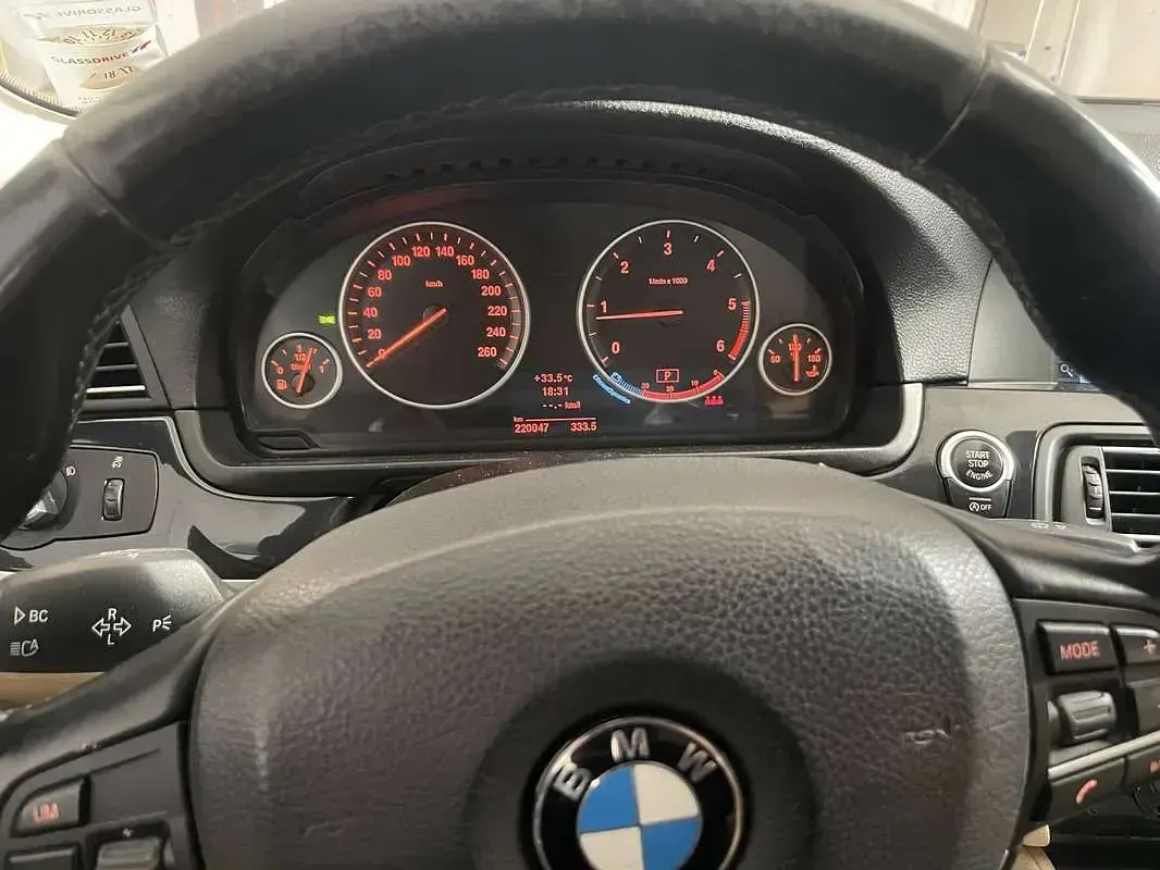 Usata BMW 520 Efficient Dynamics 184 CV (135 kW) 2012 Grigio Station wagon