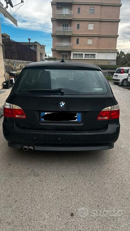 Usata BMW 530 M Sport 231 CV (169 kW) 2006 Station wagon