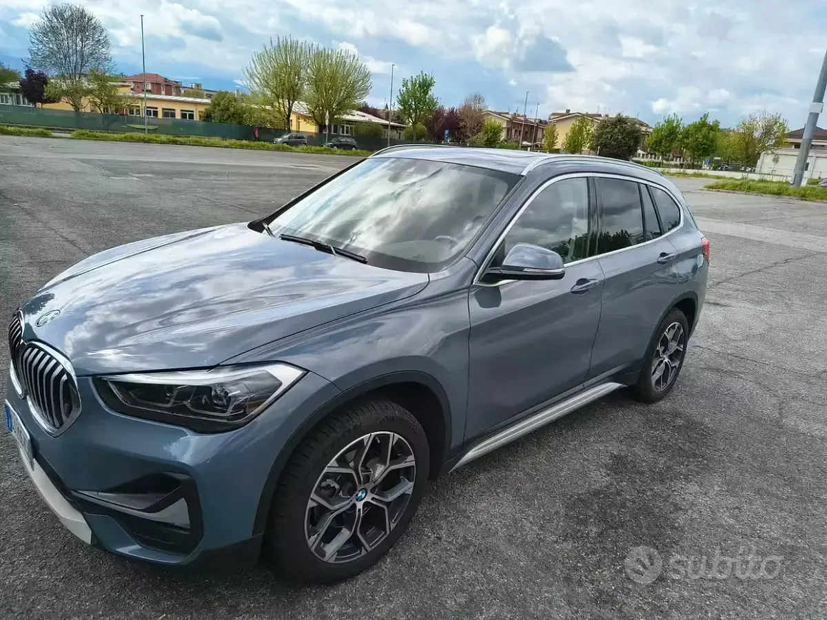 Usata BMW X1 150 CV (110 kW) 2022 Grigio SUV