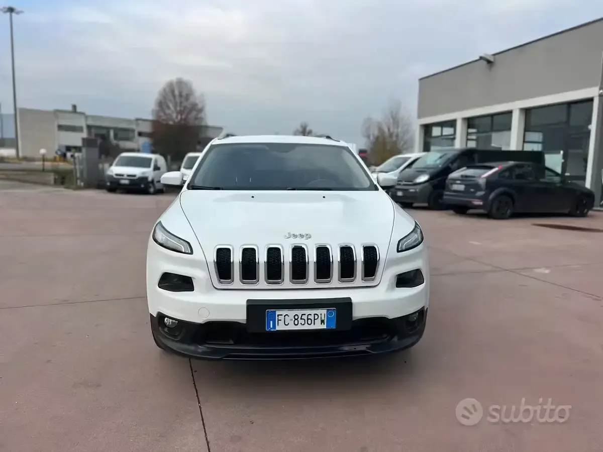 Usata Jeep Cherokee Limited 140 CV (102 kW) 2016 Bianco SUV
