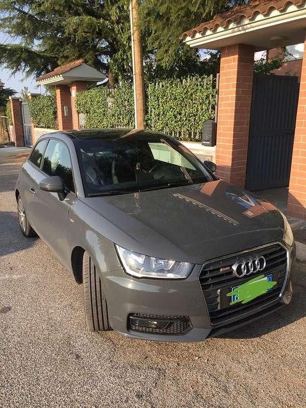 Usata Audi A1 Admired 90 CV (66 kW) 2017 Grigio Utilitaria