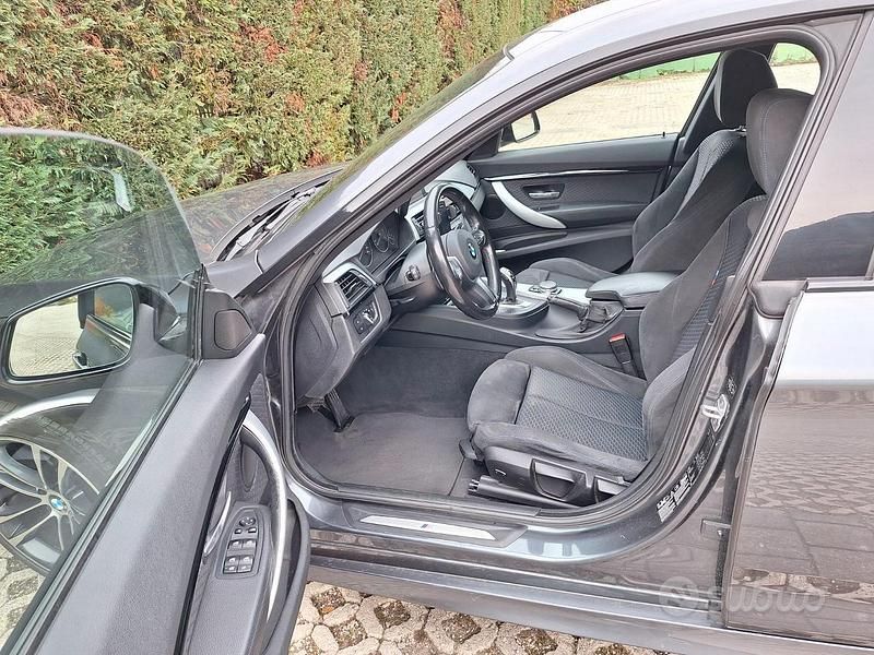 Usata BMW 320 Gran Turismo M Sport 184 CV (135 kW) 2015 Grigio Berlina