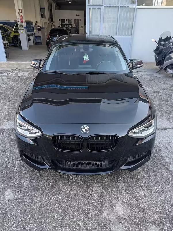 Usata BMW 118 Efficient Dynamics 2015 Nero Utilitaria
