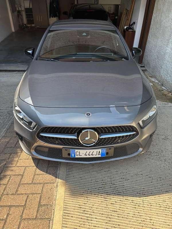 Usata Mercedes A200 Edition 150 CV (110 kW) 2022 Berlina