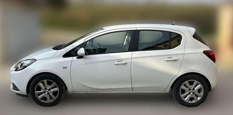 Usata Opel Corsa 69 CV (50 kW) 2016 Bianco Berlina