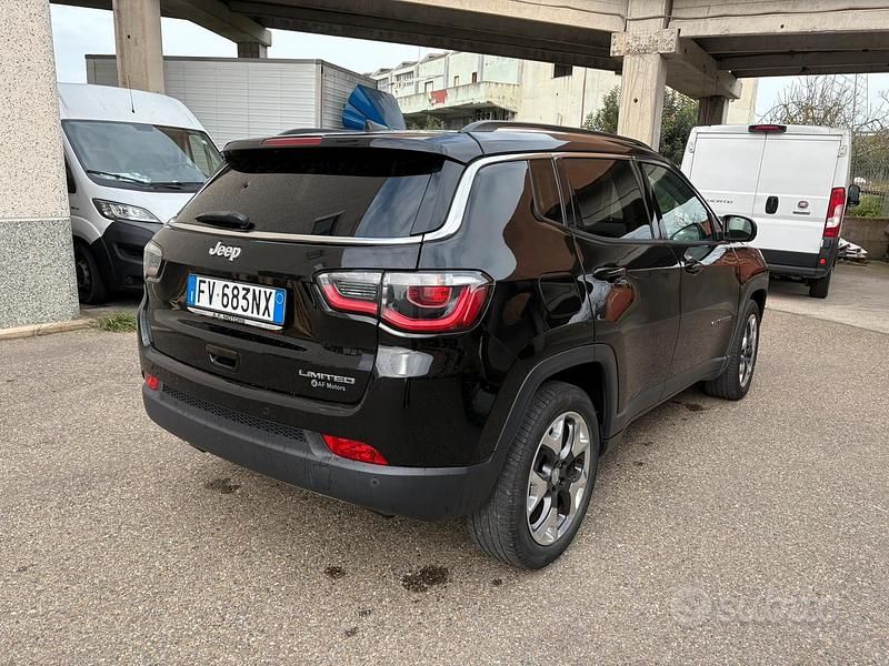Usata Jeep Compass Limited 120 CV (88 kW) 2019 Nero SUV