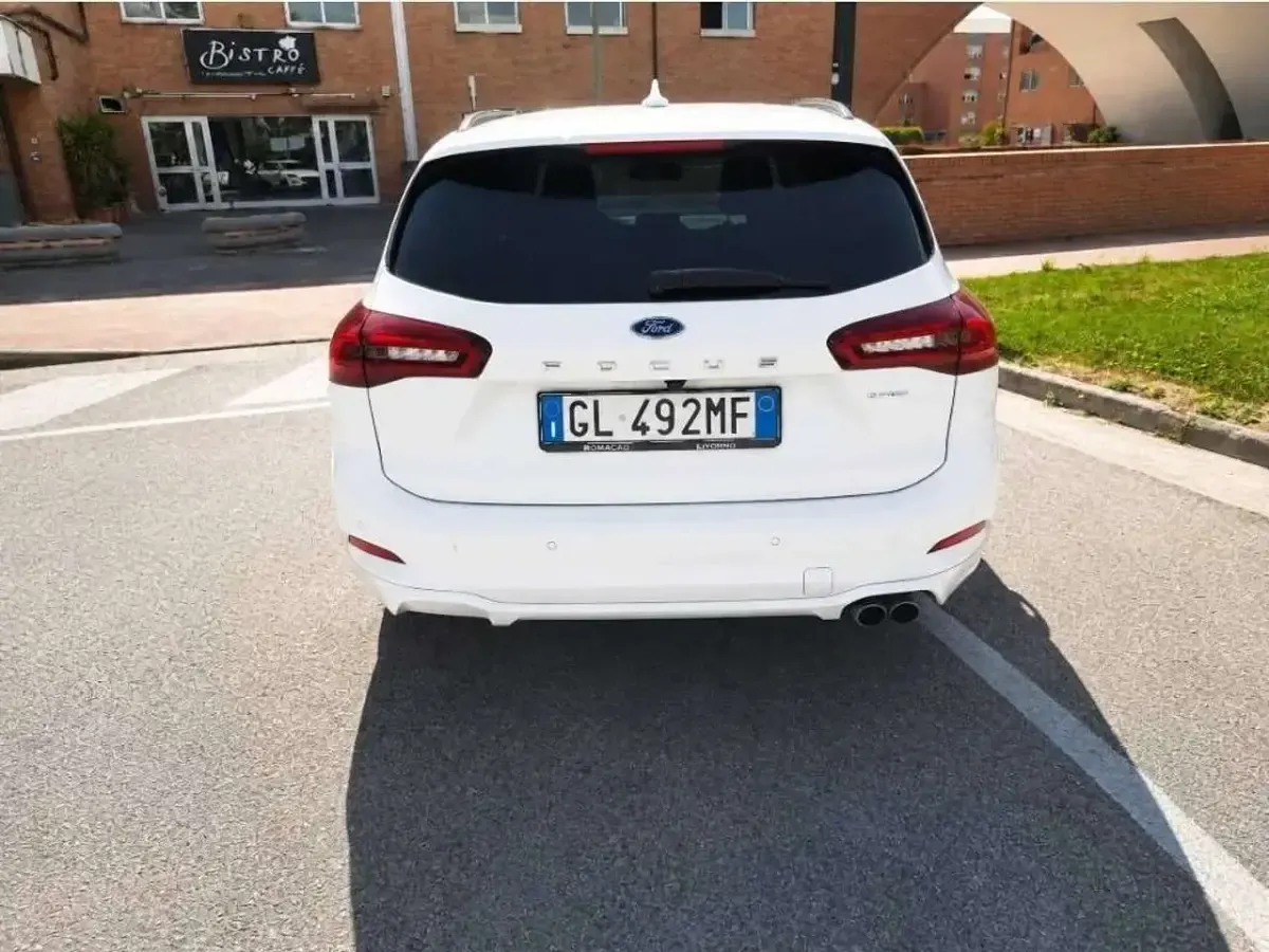 Usata Ford Focus Active 120 CV (88 kW) 2022 Other Station wagon