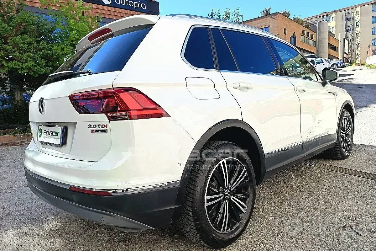 Usata VW Tiguan Executive 190 CV (139 kW) 2017 Bianco SUV