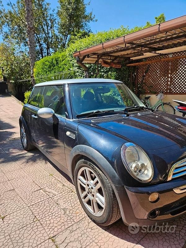 Usata Mini Cooper Seven 120 CV (88 kW) 2006 Utilitaria