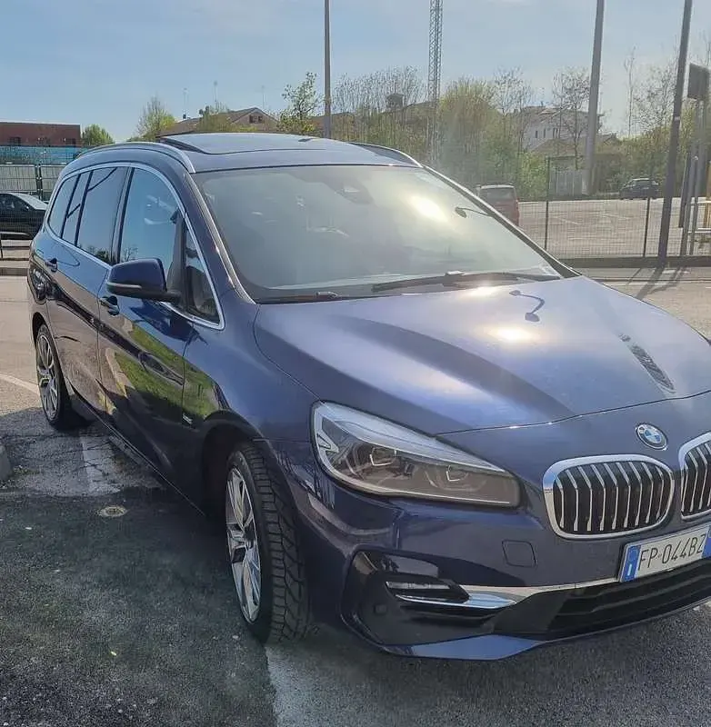 Usata BMW 218 Gran Tourer Luxury Line 150 CV (110 kW) 2019 Monovolume