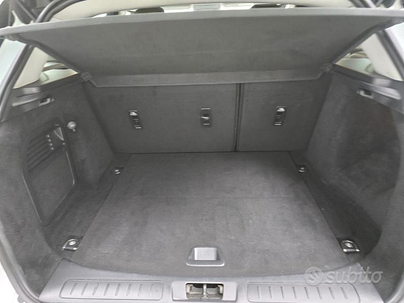 Usata Land Rover Range Rover evoque HSE Dynamic 150 CV (110 kW) 2017 Bianco SUV