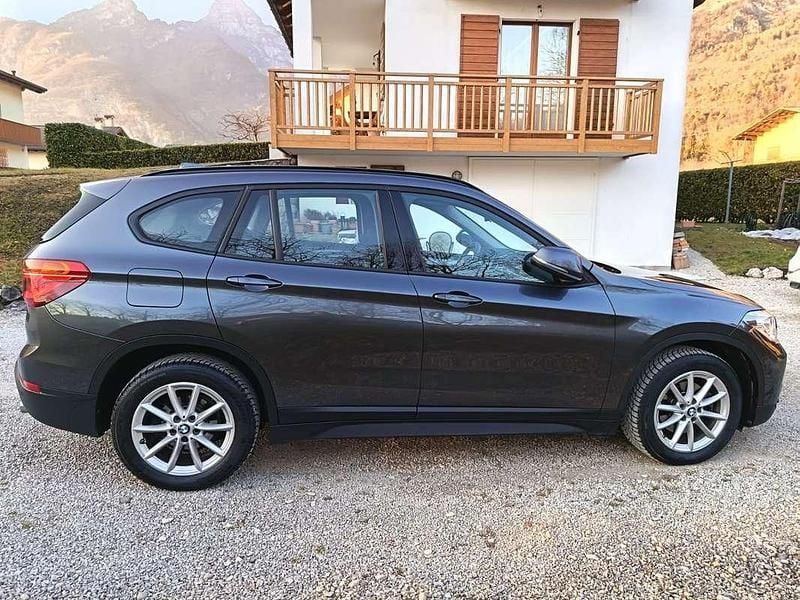 Usata BMW X1 Sport Line 150 CV (110 kW) 2019 Grigio SUV