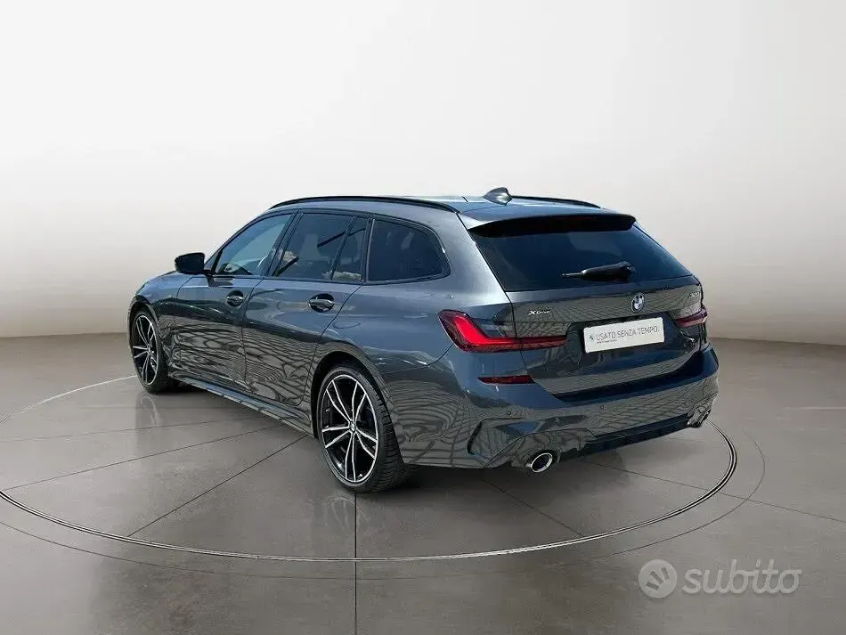 Usata BMW 320e M Sport 190 CV (139 kW) 2022 Grigio Station wagon