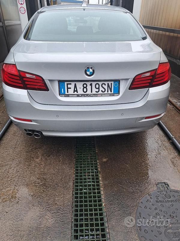 Usata BMW 520 2015 Grigio Berlina