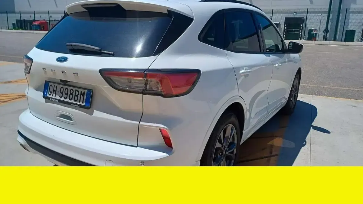 Usata Ford Kuga 150 CV (110 kW) 2022 Other SUV