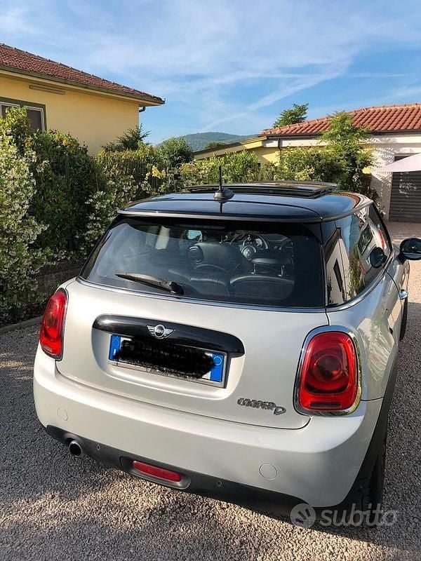 Usata Mini Cooper D 116 CV (85 kW) 2018 Bianco Utilitaria