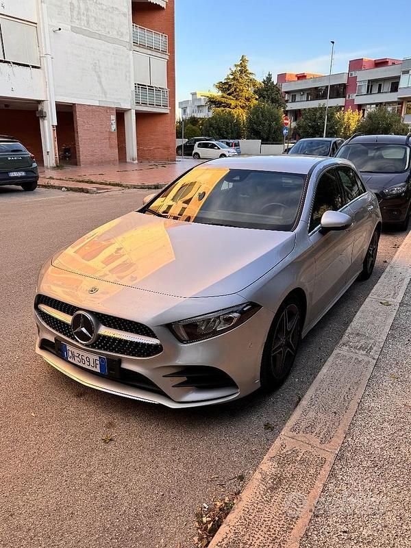 Usata Mercedes A180 AMG line 2021 Grigio Berlina