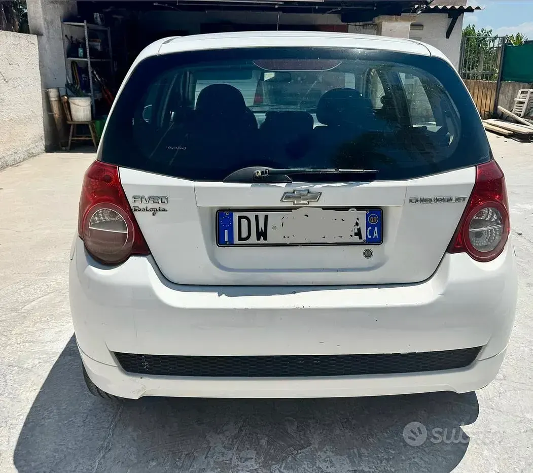 Usata Chevrolet Aveo 84 CV (61 kW) 2009 Bianco Berlina
