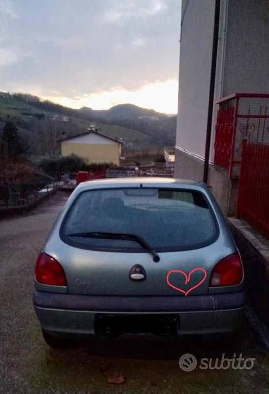 Usata Ford Fiesta 2000 Utilitaria