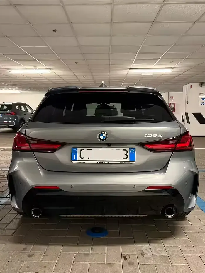 Usata BMW 128 ti 265 CV (194 kW) 2024 Grigio Utilitaria